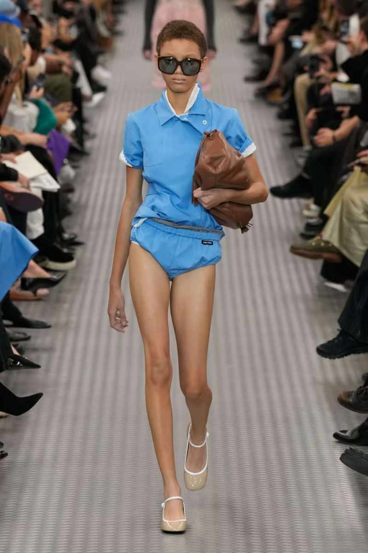 Desfile de Miu Miu en la Semana de la Moda de París