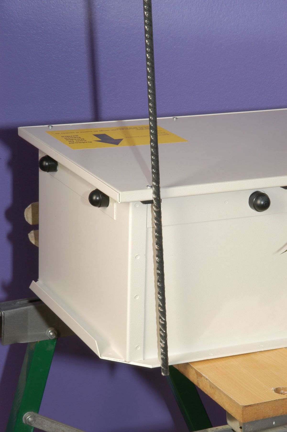 Instalar caja de seguridad paso 8