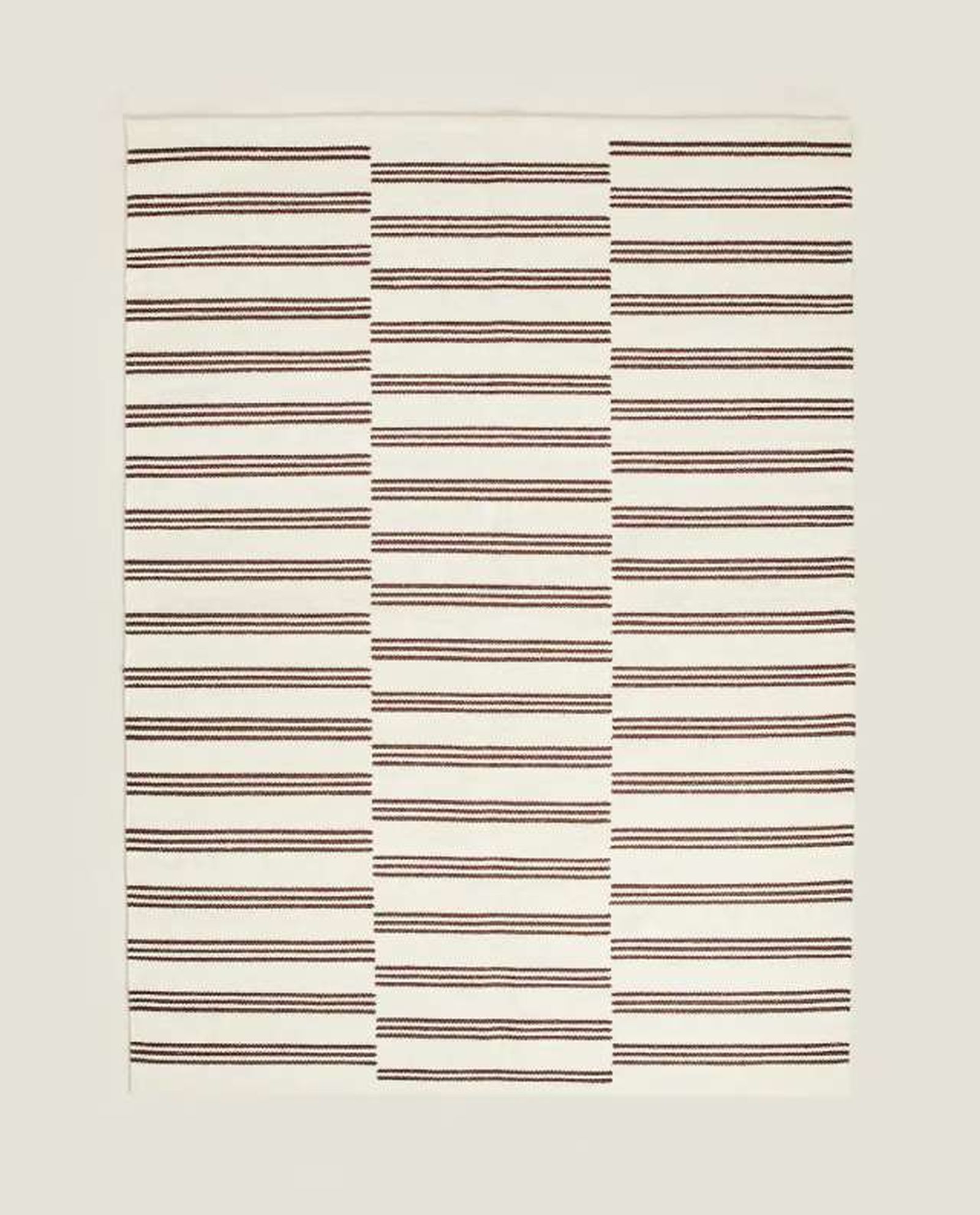 alfombra rayas efecto triple 2 zara home