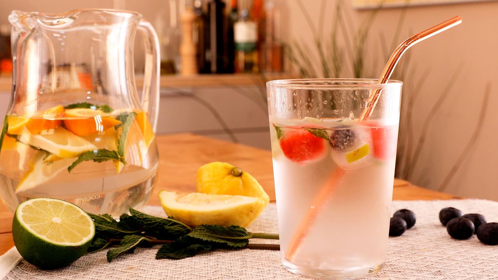 Receta de hielos de frutas para enfriar bebidas