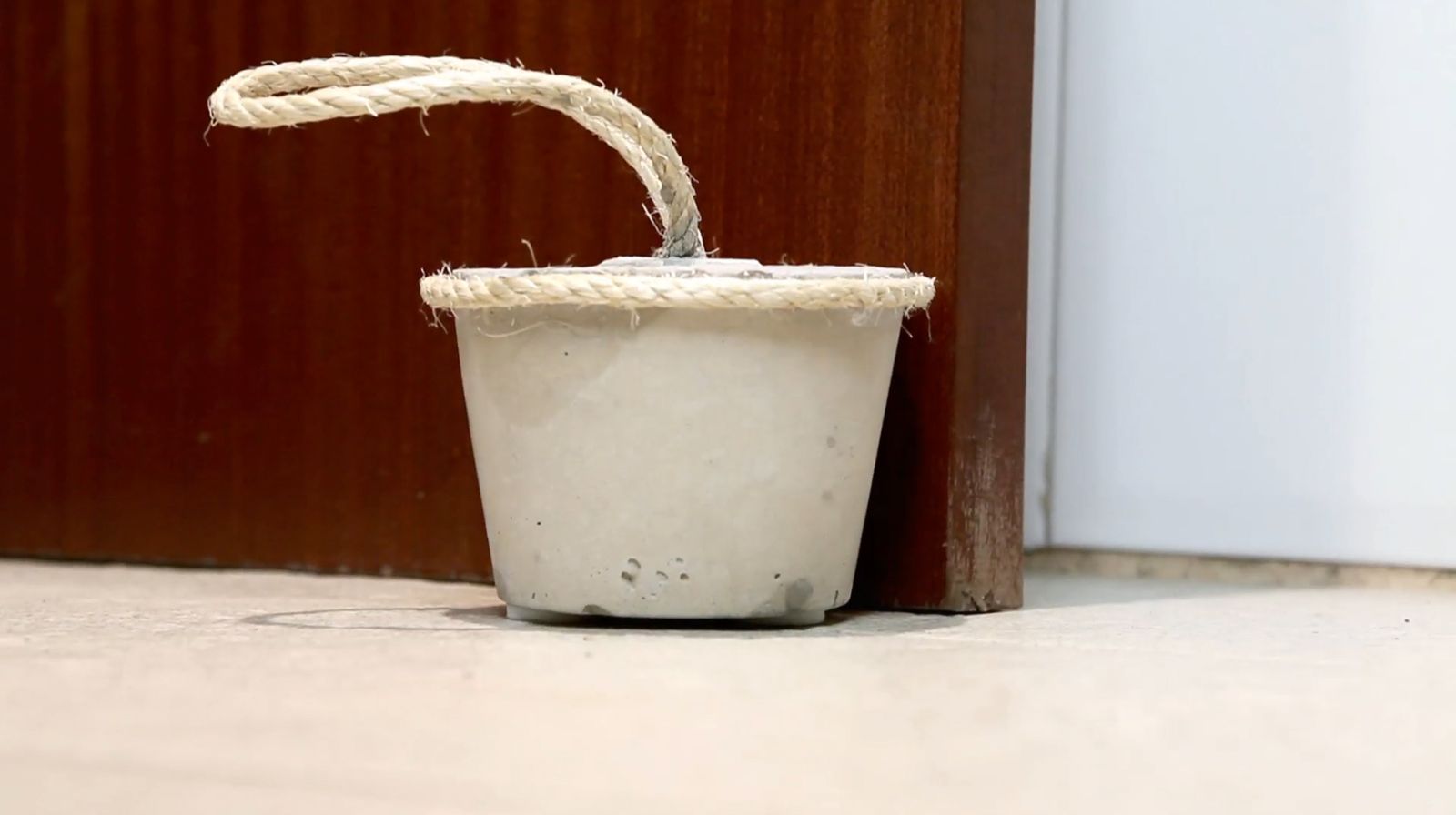 Hacer un retenedor de puerta