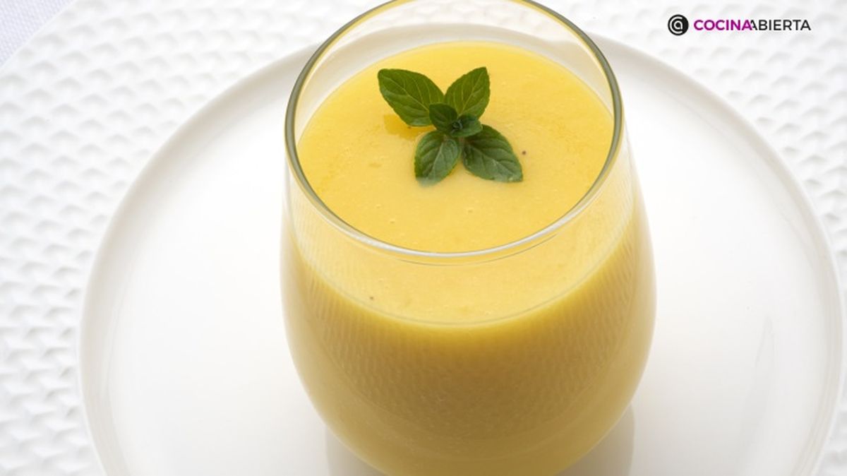 Batido casero de mango y plátano, la receta de Karlos Arguiñano