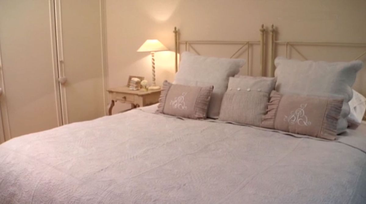 Reformar una casa antigua y oscura dormitorio 2