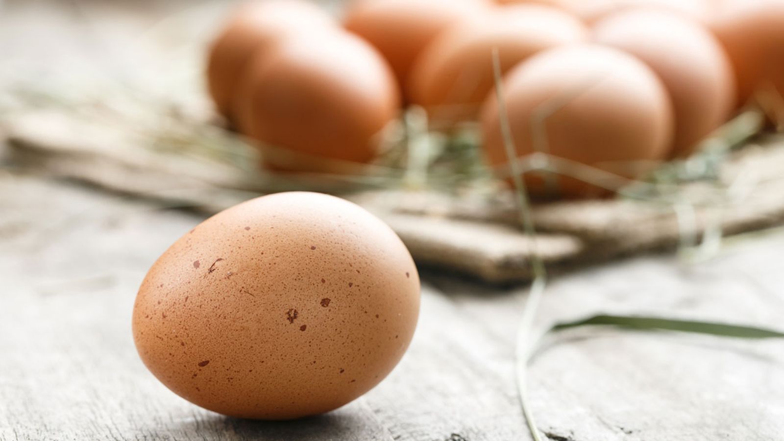 En función de la receta que hagas, el huevo se sustituye por un ingrediente u otro.