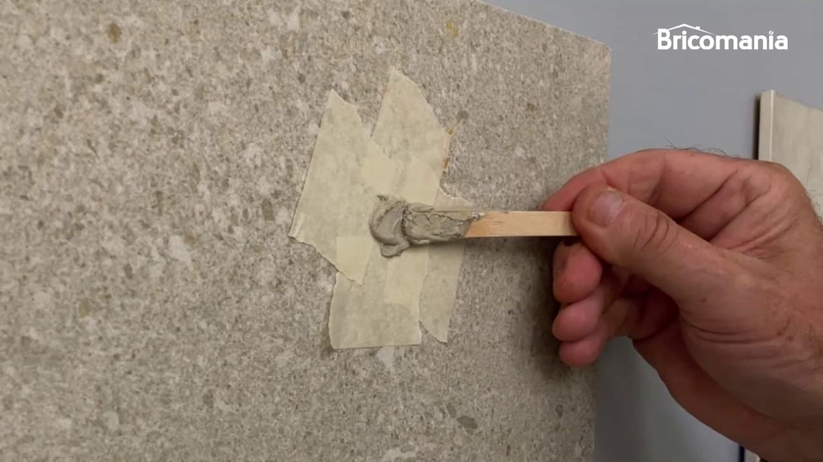 bricomania 45 tapar agujeros en azulejos xl