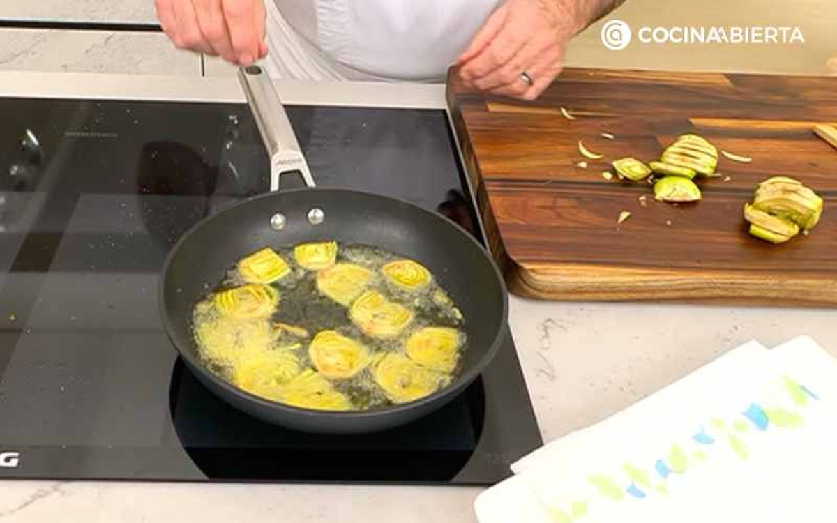 Haz chips de alcachofa