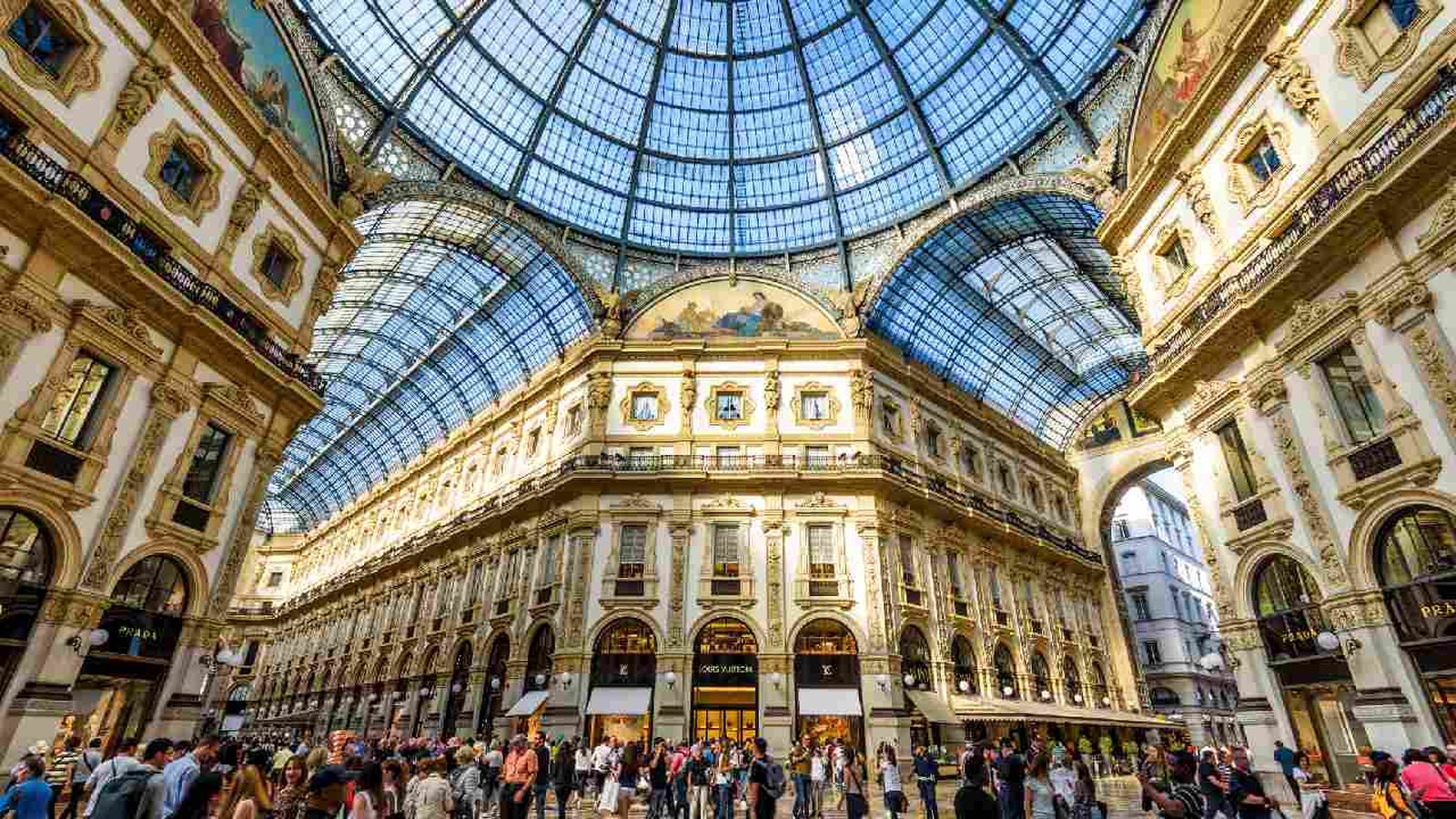 Galleria Vittorio Emanuele II en Milán, Italia