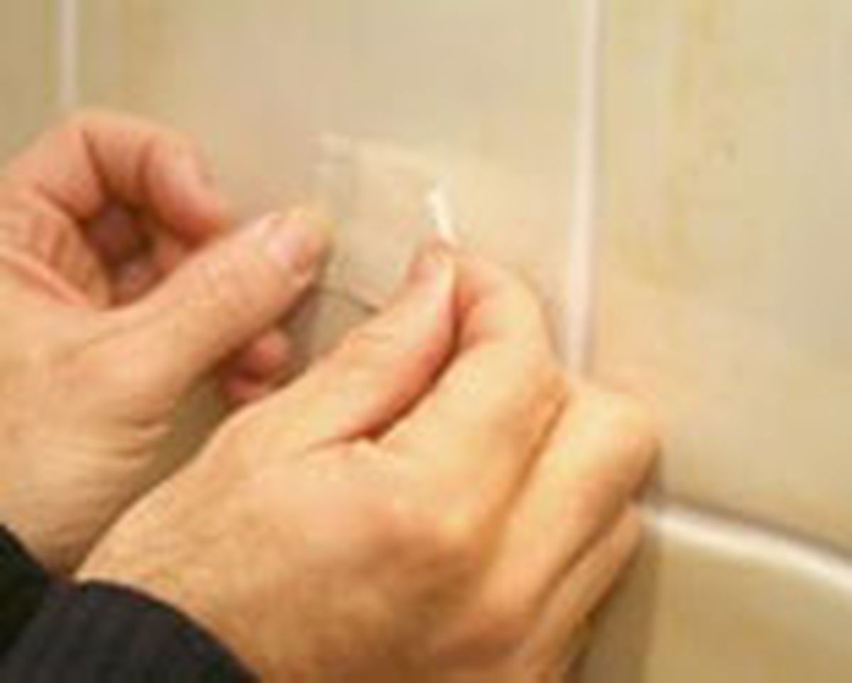 Brico 0483 1 Soportes espejo paso 4