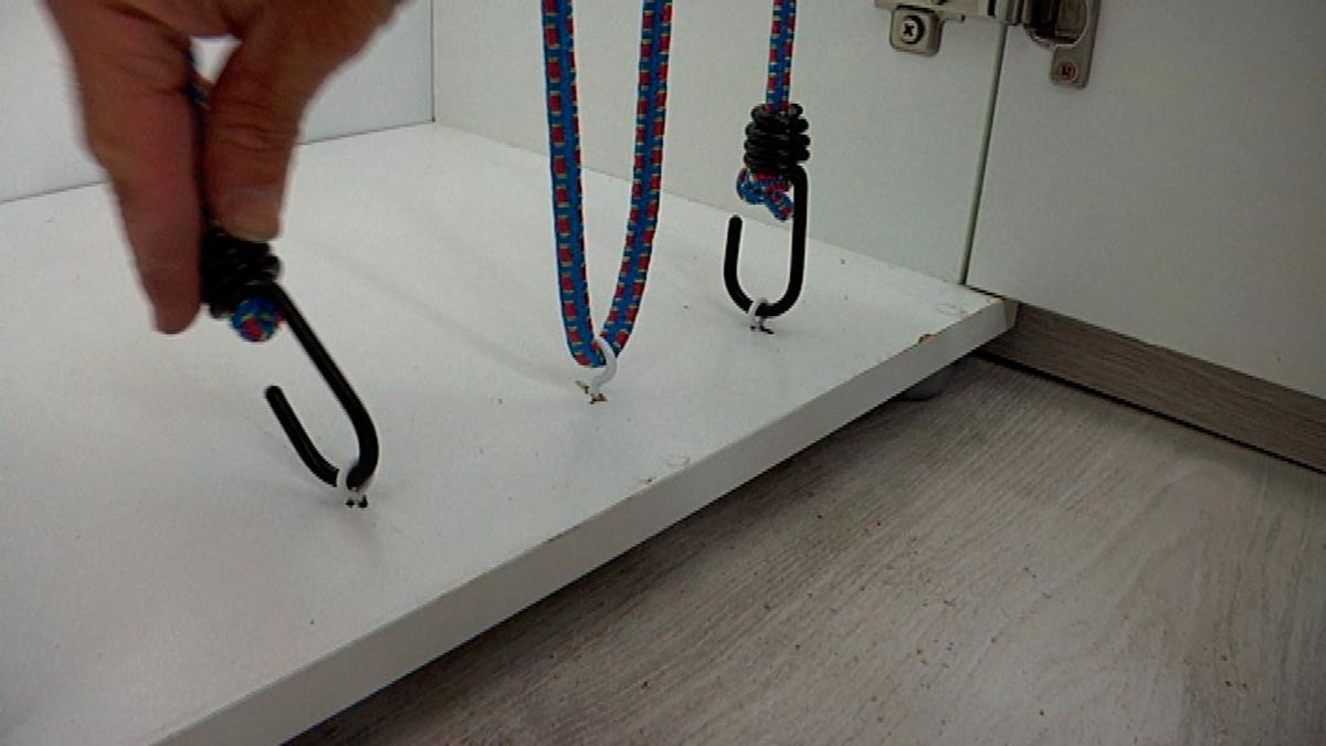 Mueble para balones paso 7