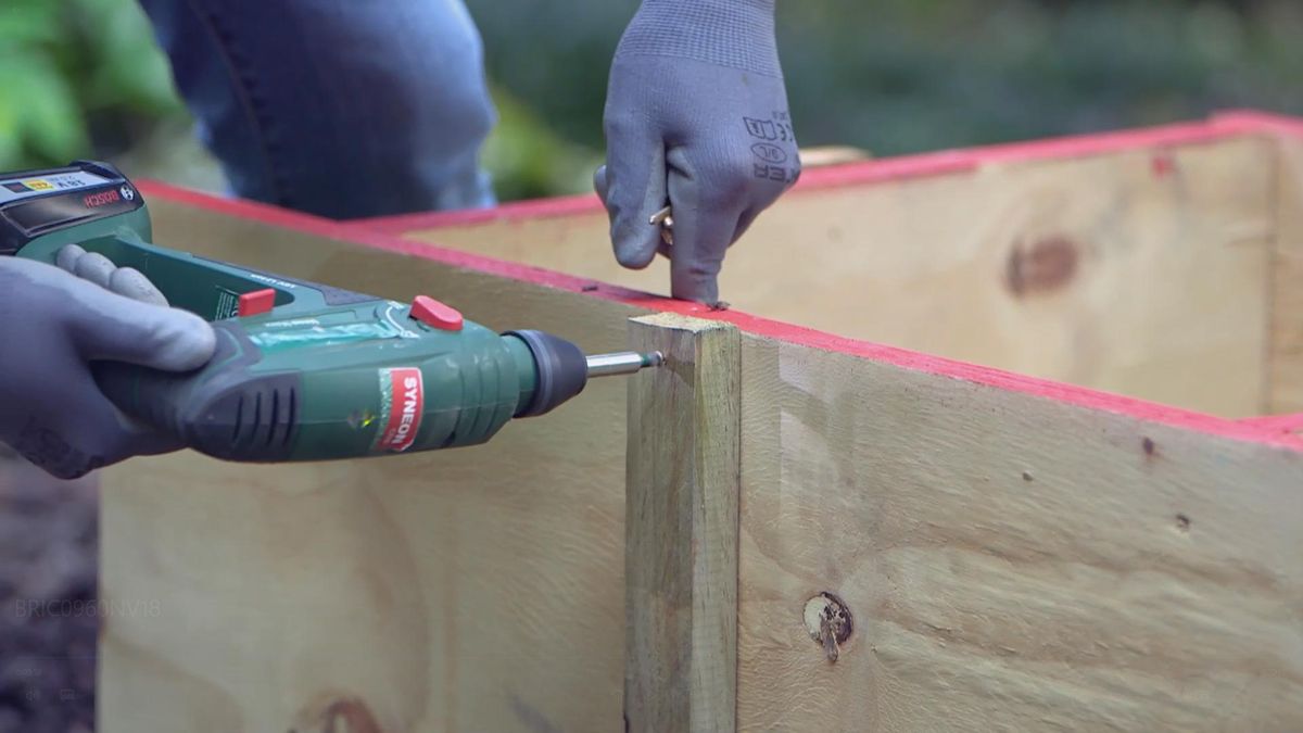 BRIC0960NV18 fogon jardin paso6