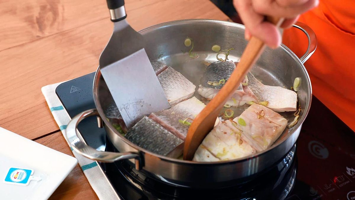 Receta de lubina al cava  paso 4