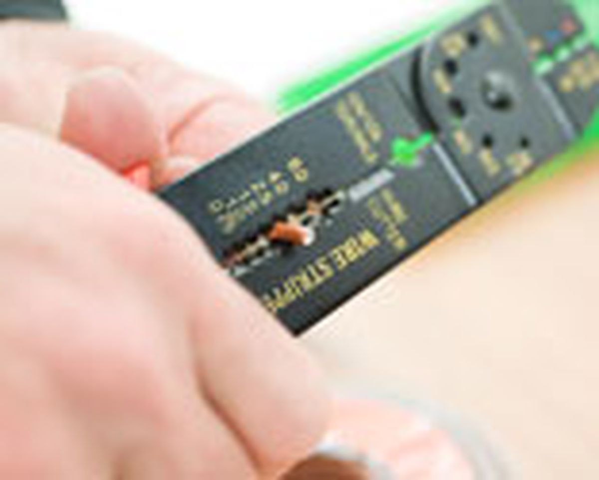 Brico 0648 1 engarzar terminales cable paso 1