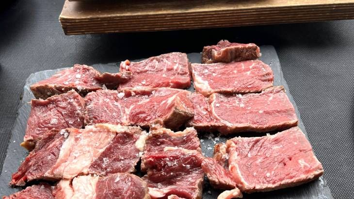 corte carne asar a la piedra