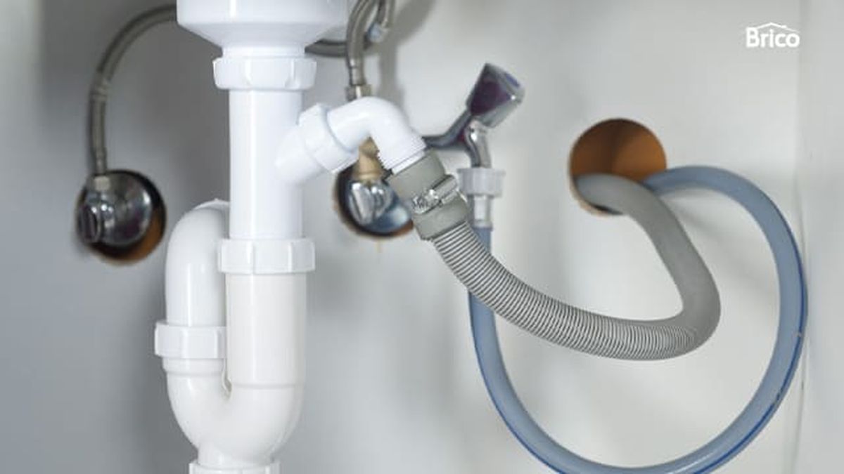 Bricomania 687 Instalar lavavajillas paso12