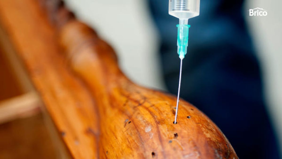 como restaurar un mueble antiguo de madera barnizado 7