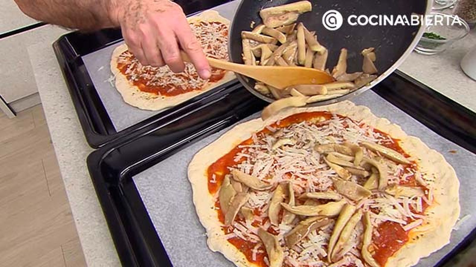 receta pizza setas queso jamon ka paso 5