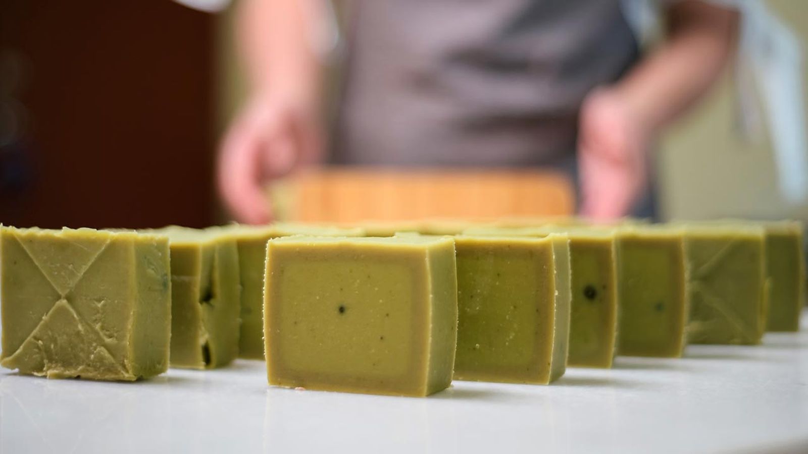 como hacer jabones caseros con aceite reciclado