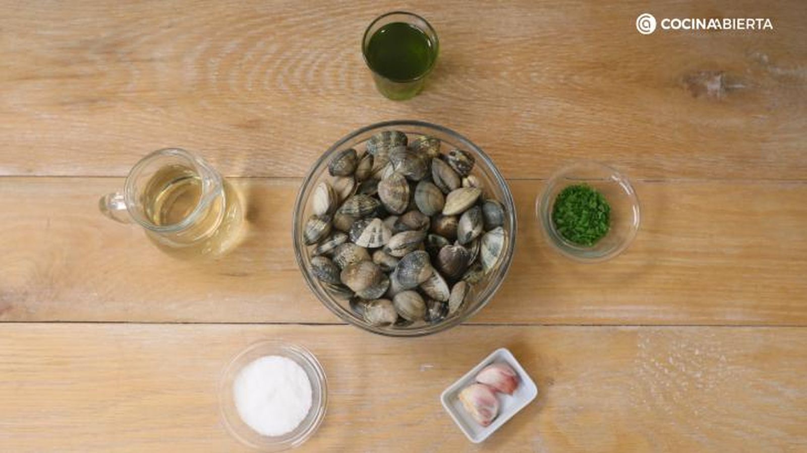 almejas al vino blanco ingredientes