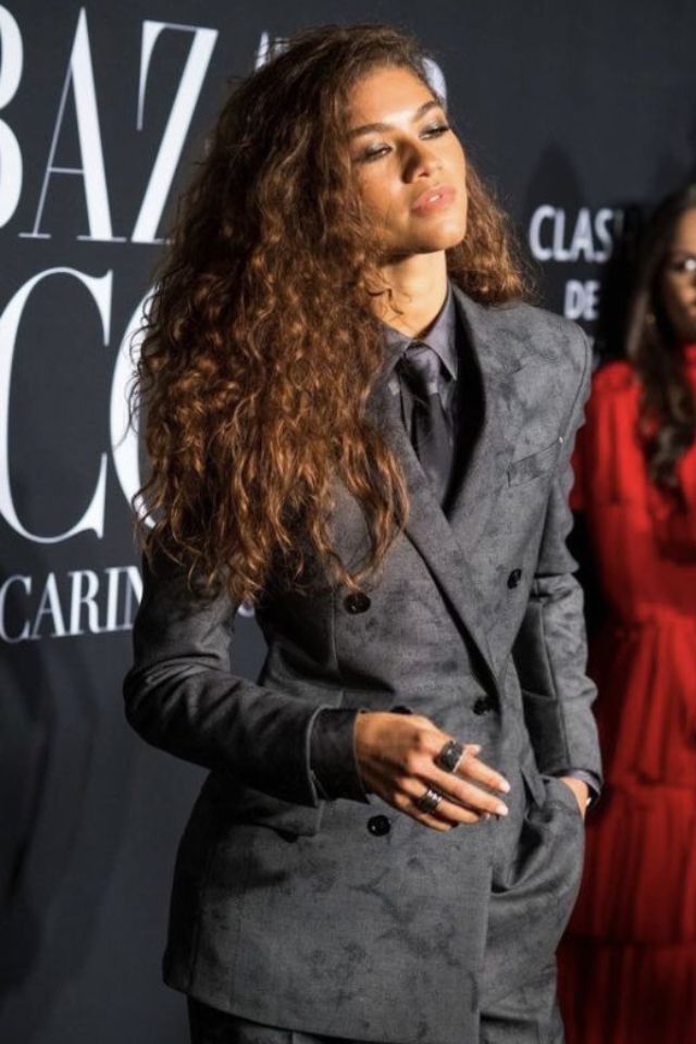 zendaya smoking