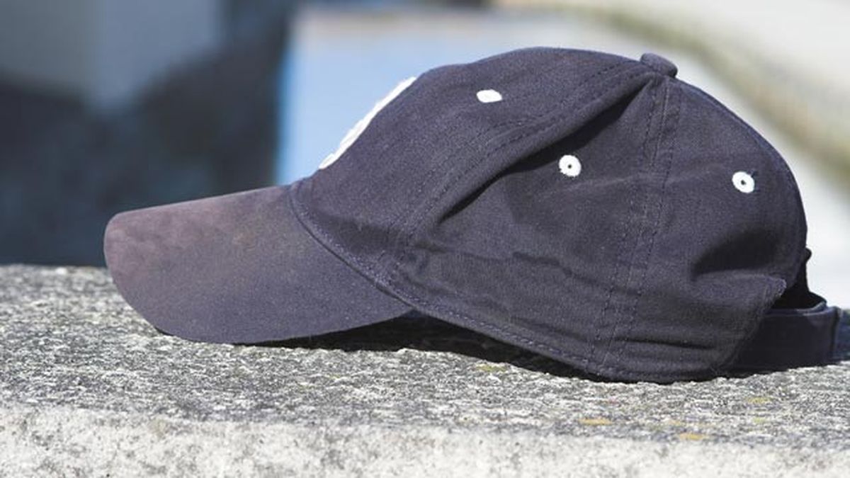 como lavar secar una gorra