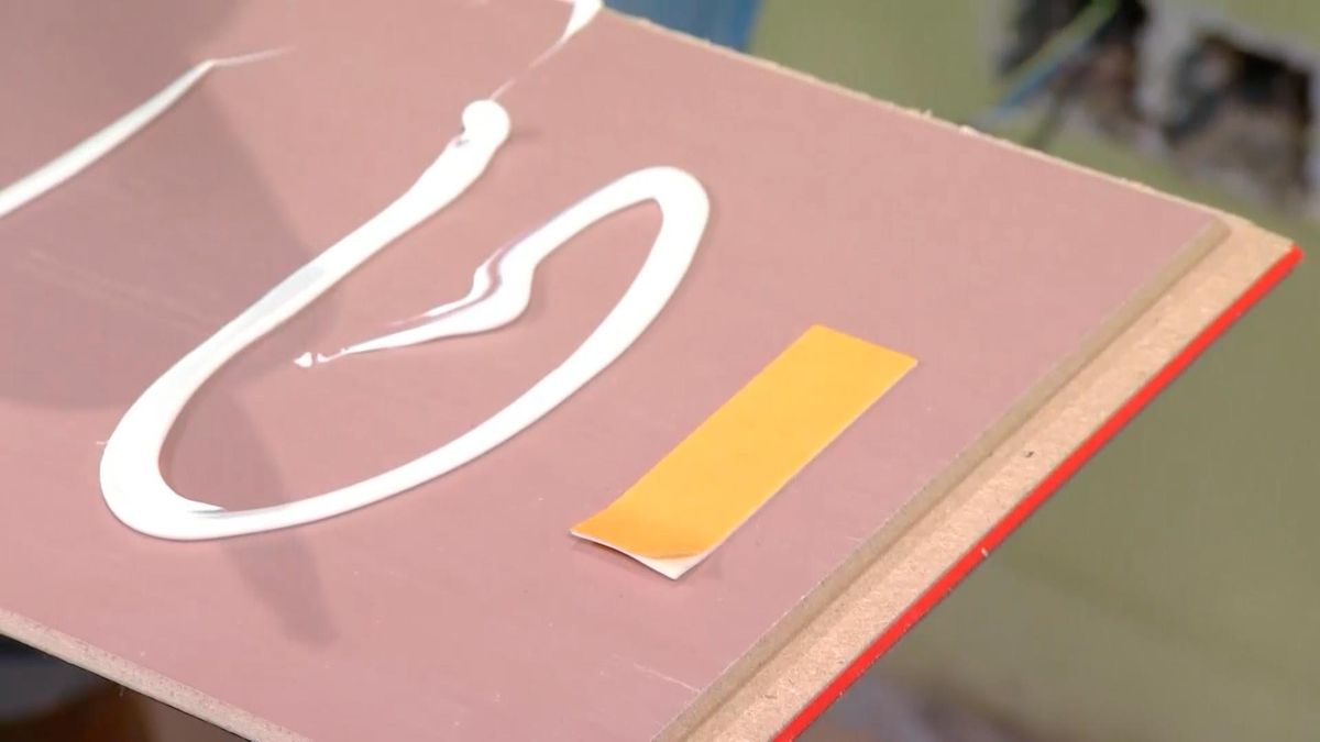 DEKO0718 revestir suelo pared con lamas roble paso8