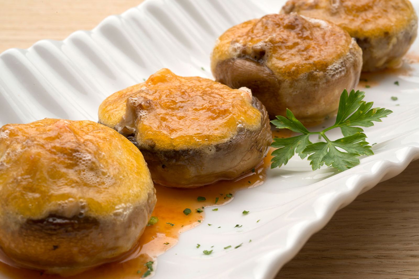 Karl5041 champinones rellenos con salsa holandesa xl