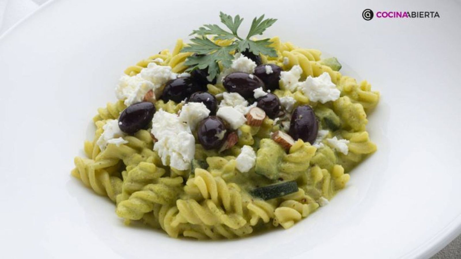 Pasta con crema calabacín