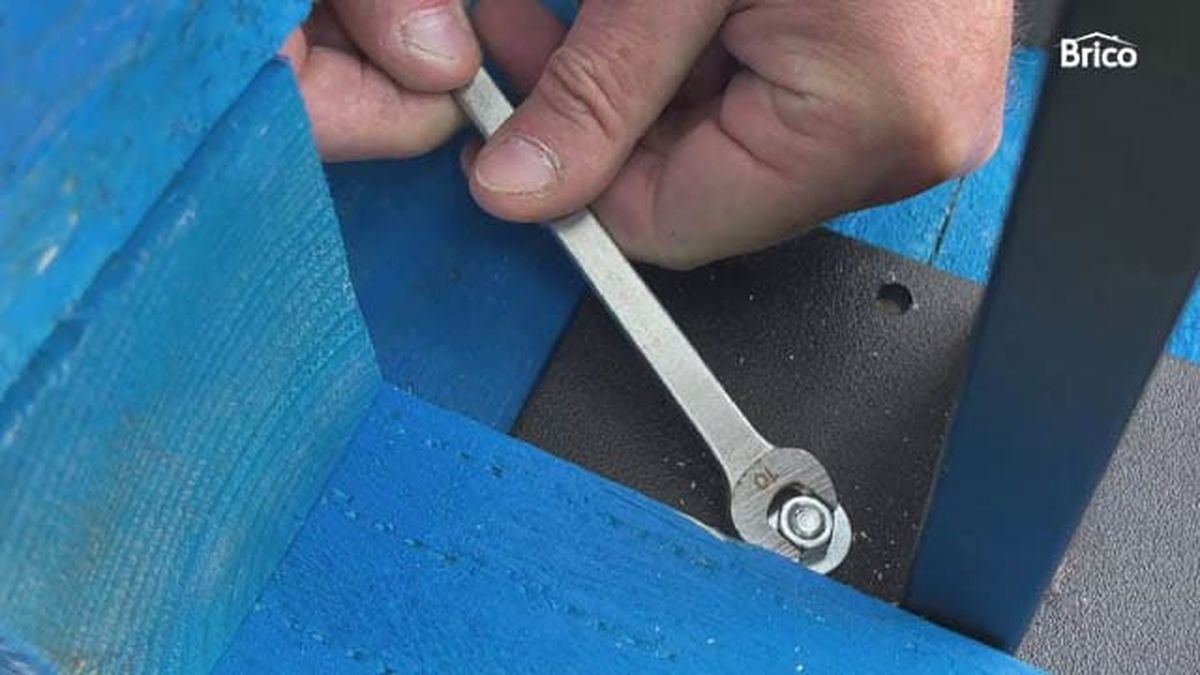 Bricomania 18 mesa alta con palets paso15