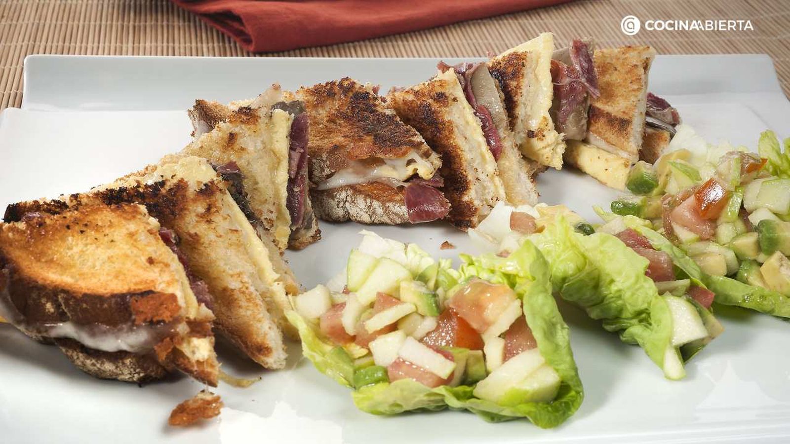 El sándwich tostado de jamón serrano es una opción muy sencilla, pero sabrosa