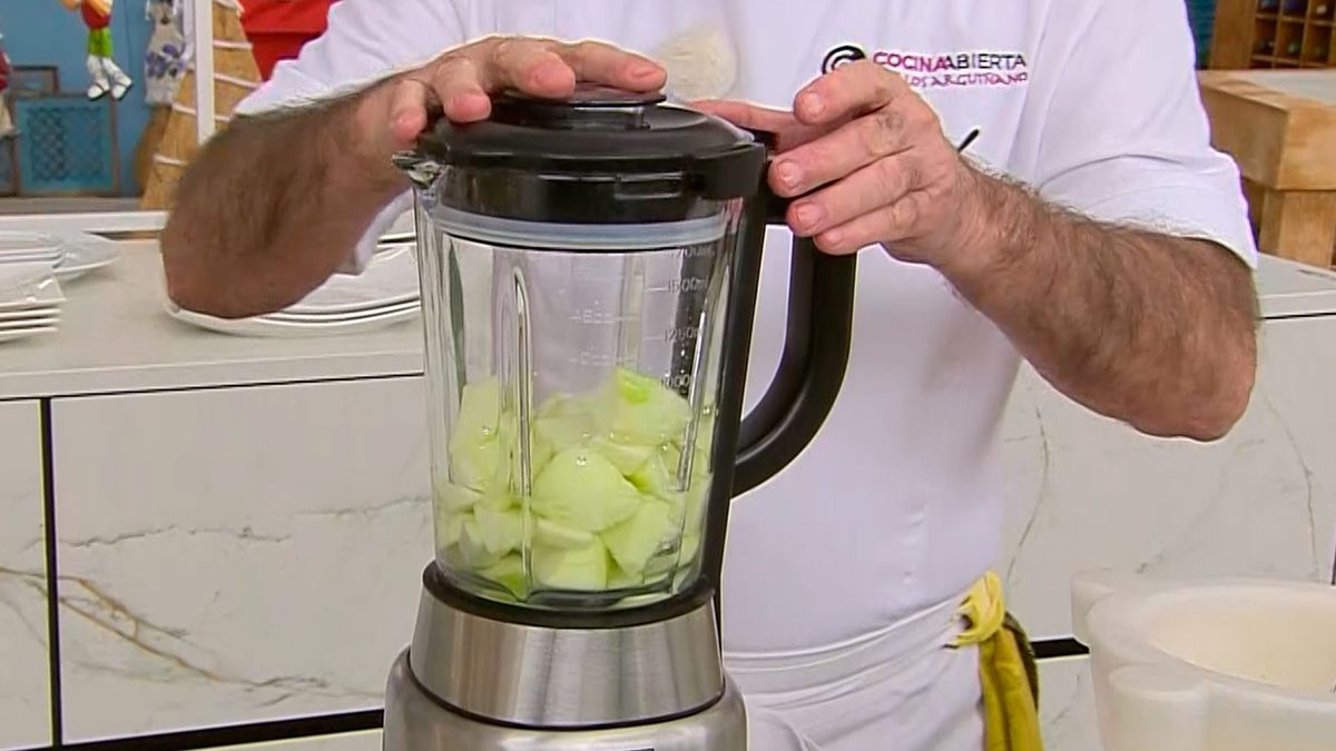 KARL66740320 pollo asado con uvas receta karlos arguinano paso3