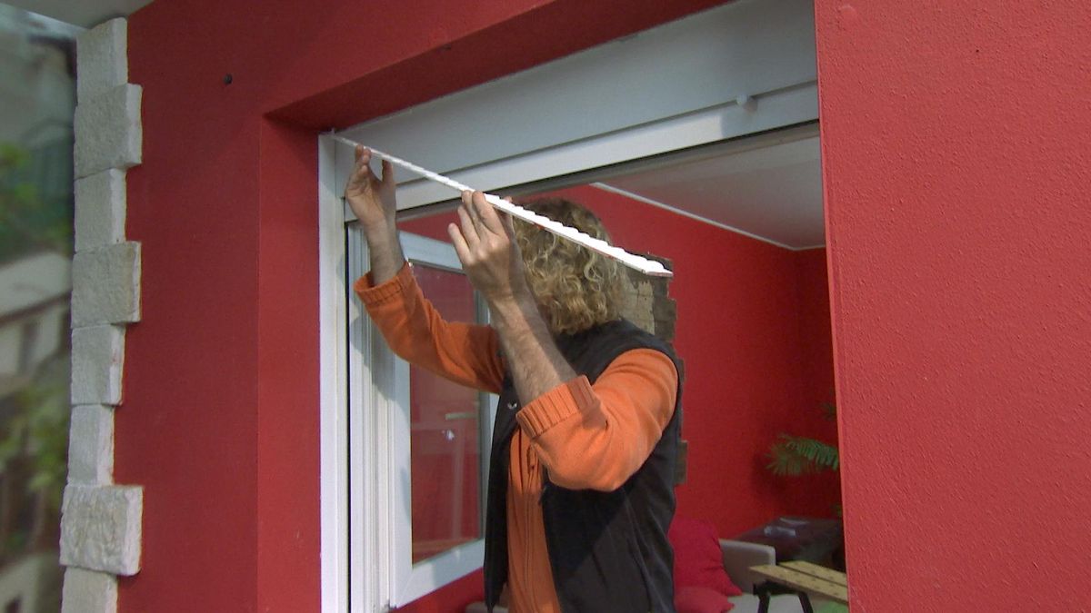 Colocar ventana con persiana paso 12