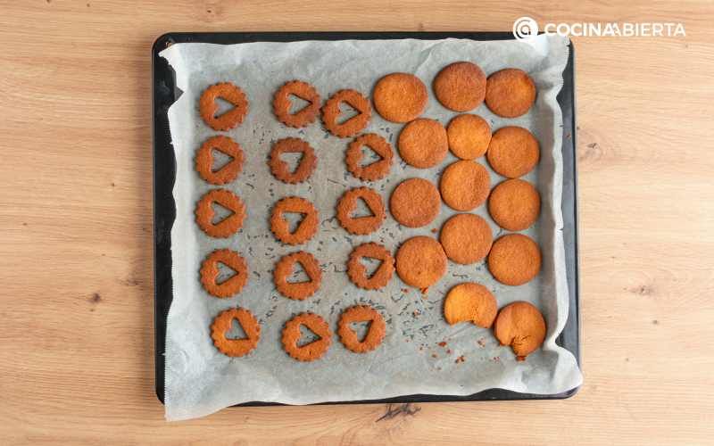 Hornea las galletas