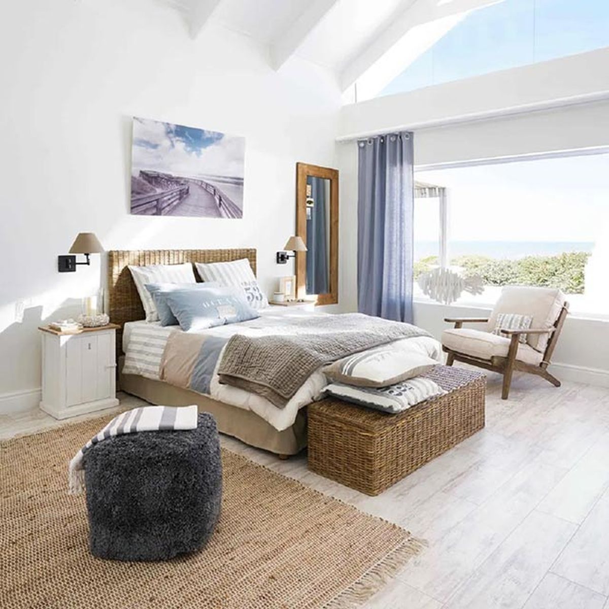 Ideas originales para decorar el pie de cama del dormitorio 5