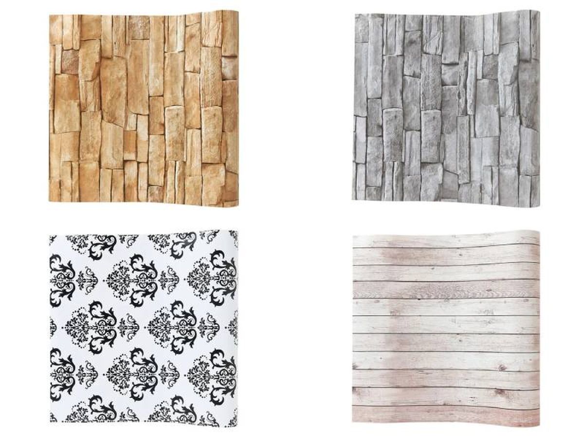 Lámina estampada autoadhesiva