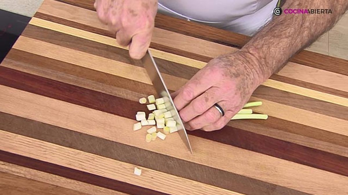 receta espirales pasta sofrito anchoas ka paso 2