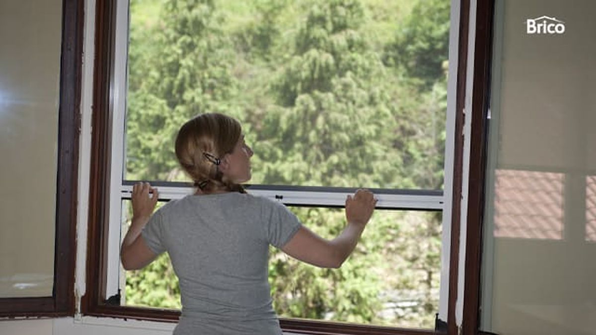 instalar mosquitera enrollable paso 6