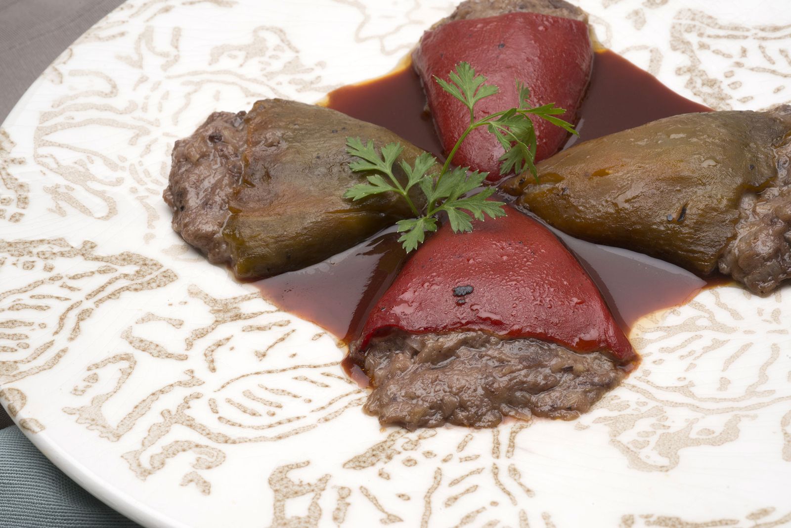 5850 1 Pimientos rellenos de morcilla (1235) xl