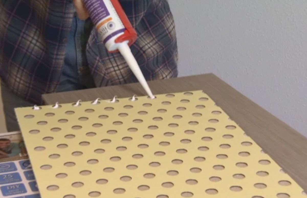 Dormitorio elegante y acogedor paso 3