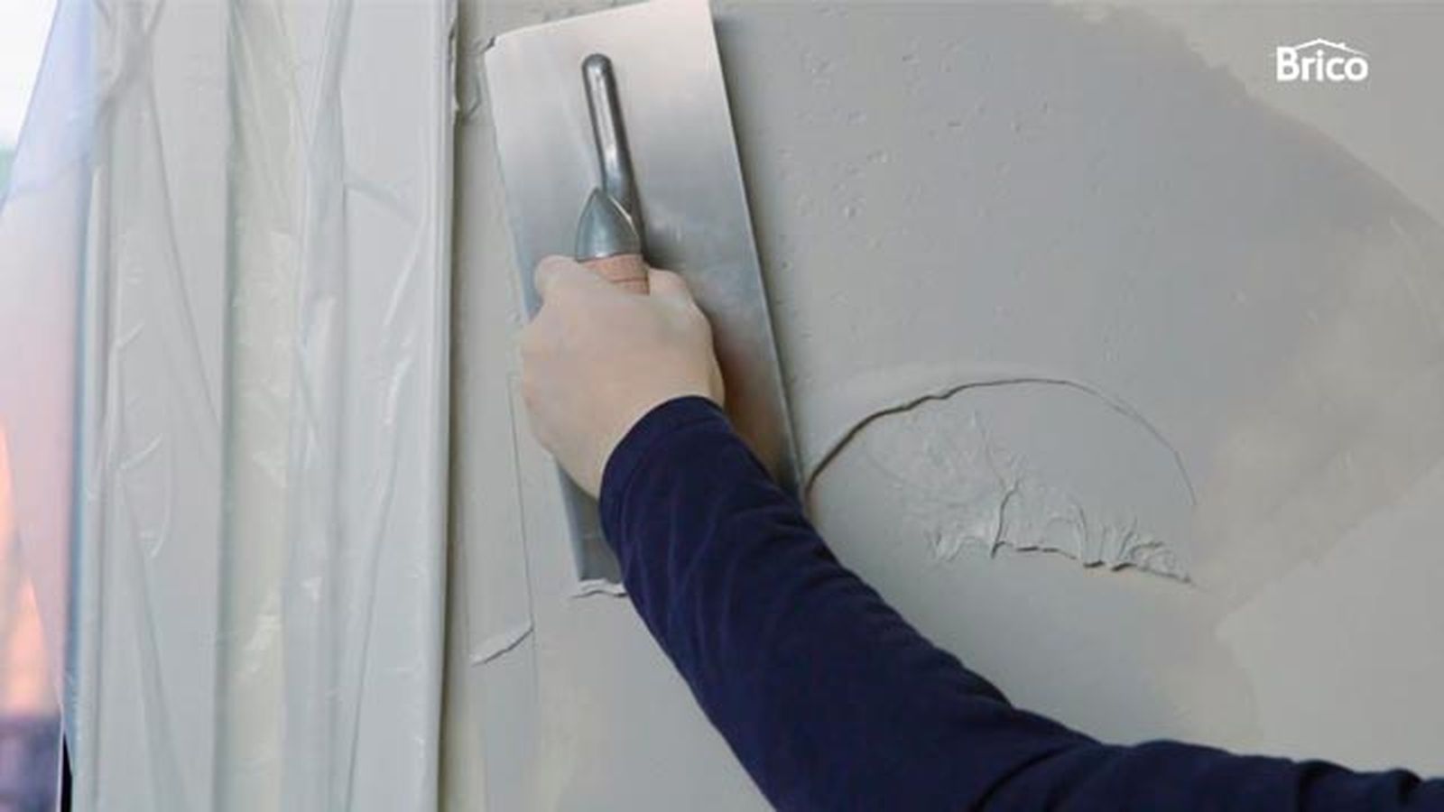 Eliminar humedad por condensación en pared de cocina paso 7