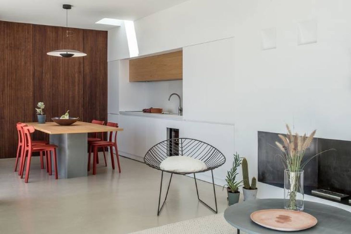 Cocina de la villa en la Montaña del Profeta Ilias en Santorini.