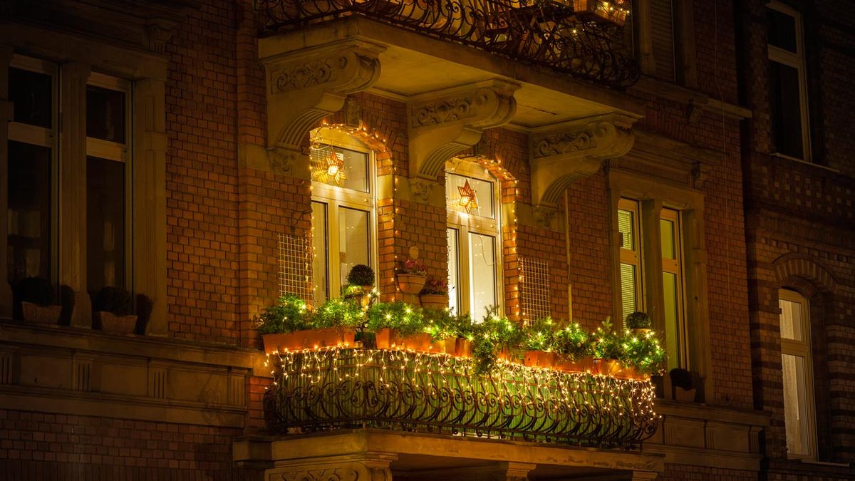 decoracion navidena terrazas balcones luces