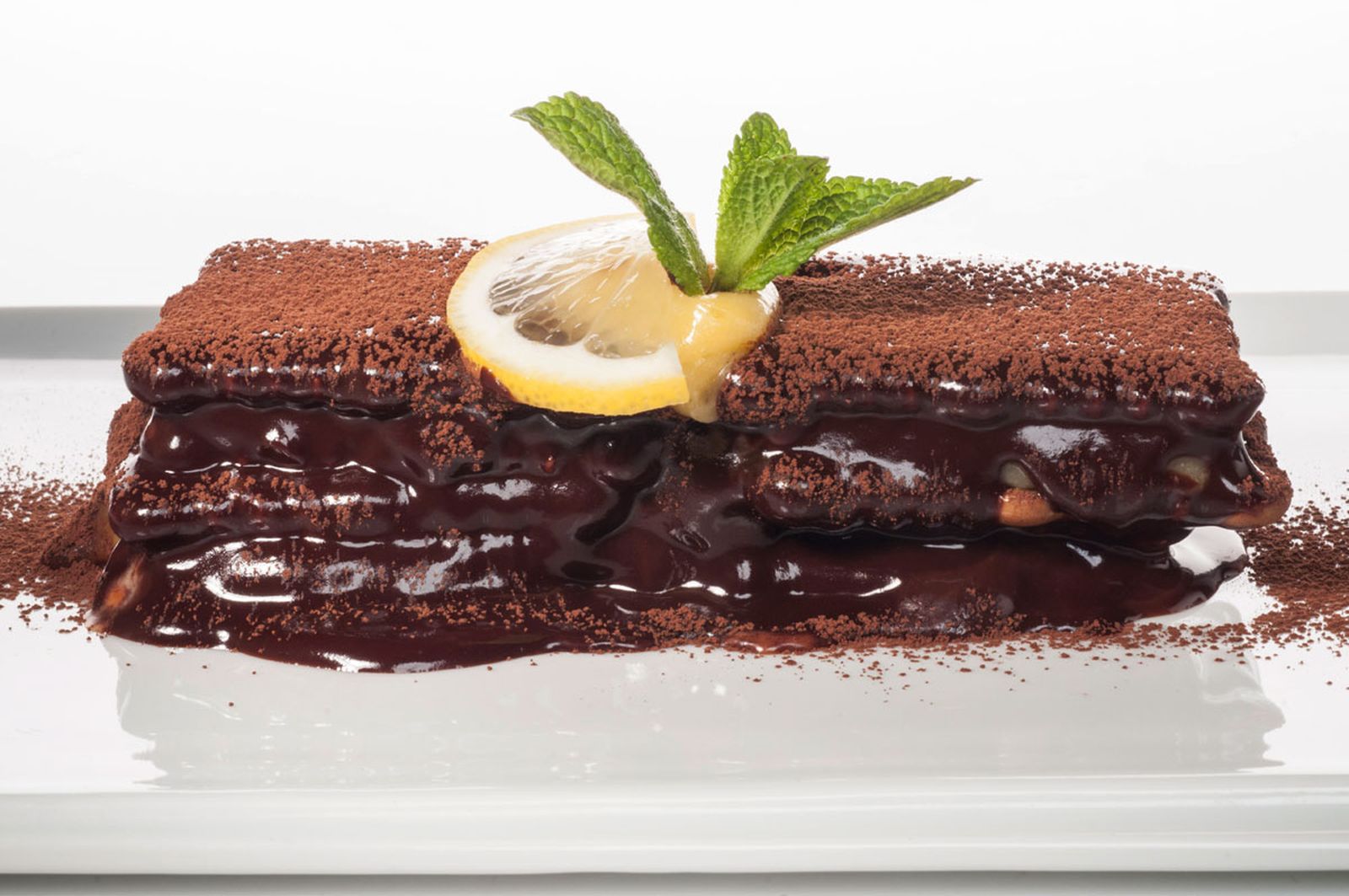 1336 Tarta de galletas con crema de chocolate y lima (520) xl