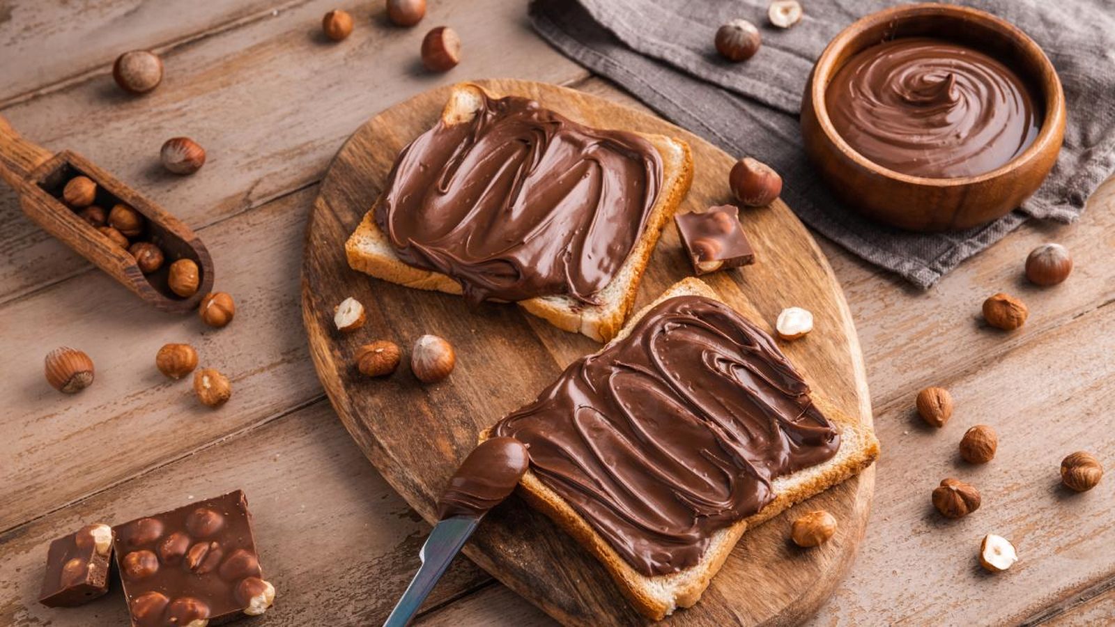 Tostadas crema gianduja