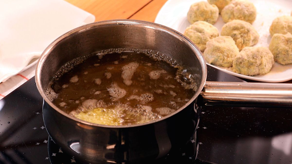 Croquetas de espinacas y piñones   Paso 5