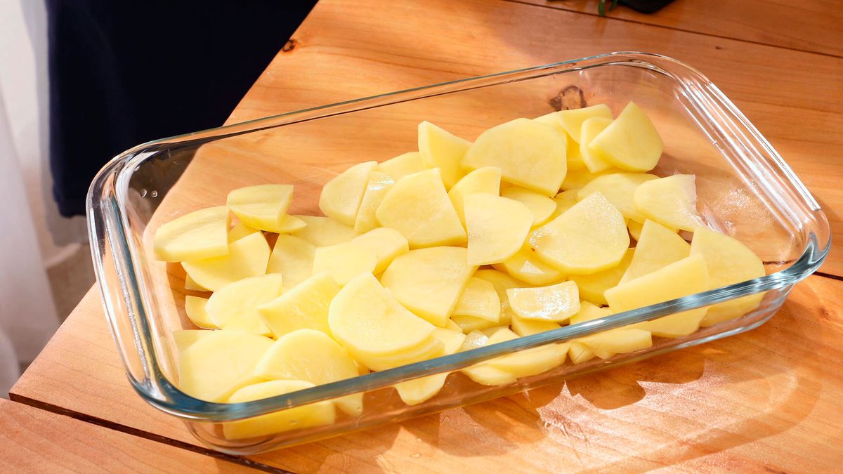 Codillo al horno con romero y tomillo   Paso 2