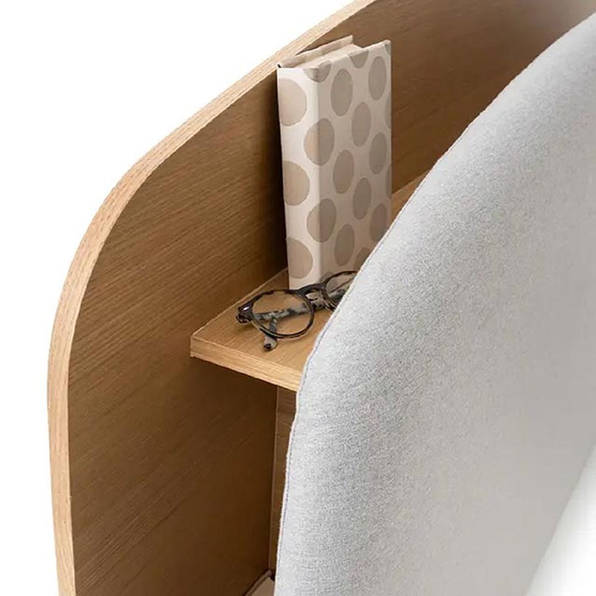 Cabeceros con almacenaje para aprovechar el espacio en los dormitorios 9