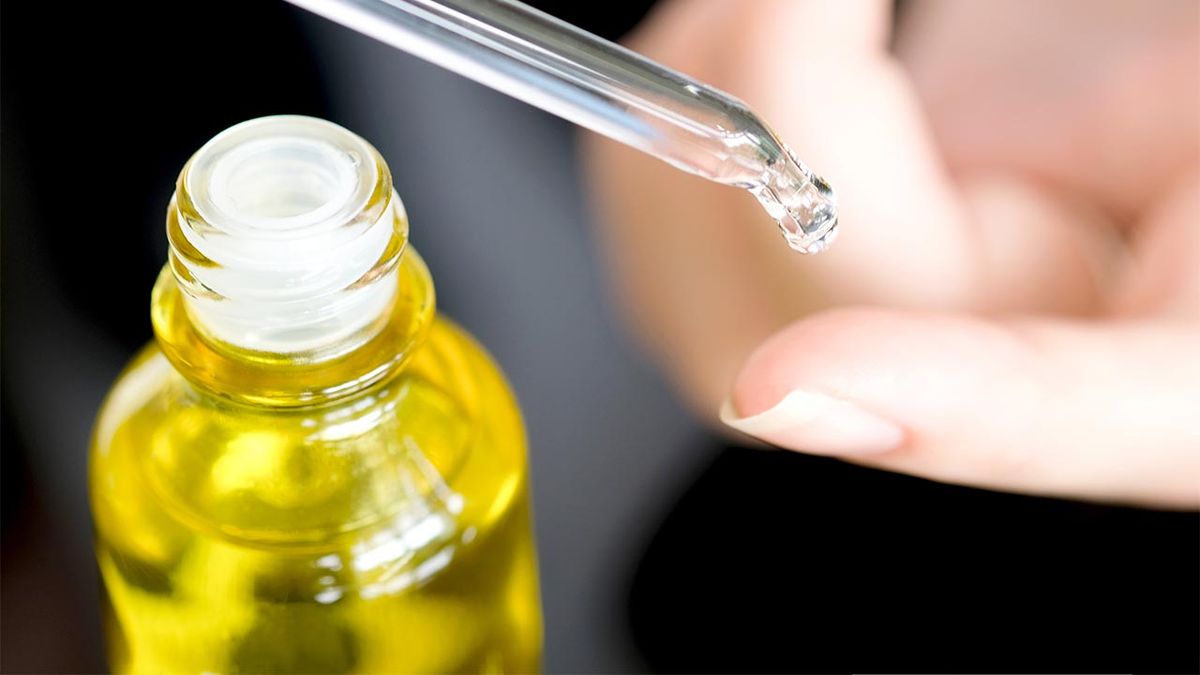 belleza trucos para arreglar productos maquillaje aceite