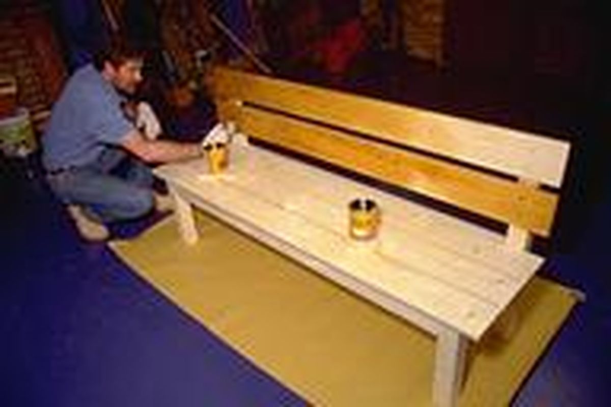 Cómo hacer un banco rústico paso 7