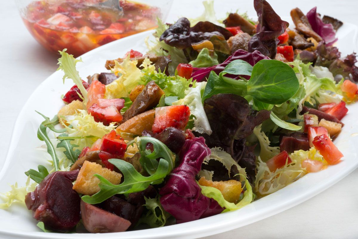 5338 Ensalada de mollejas de pato y setas (723) xl