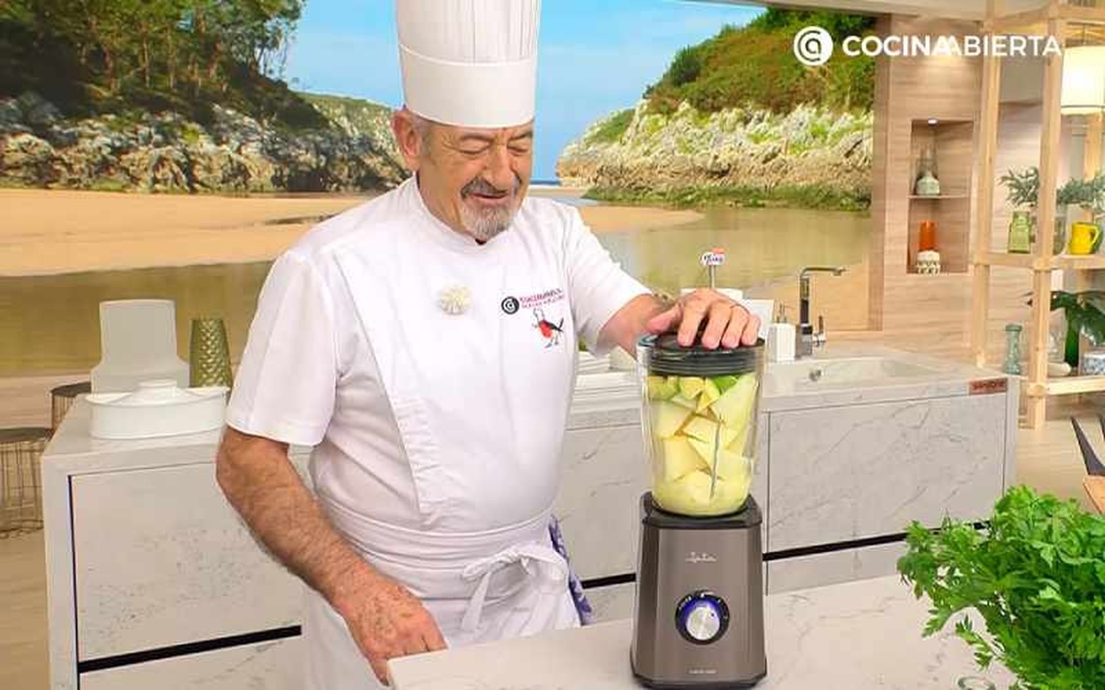 Tritura los ingredientes